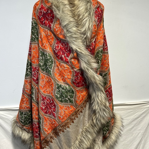 Pashmina shawl stole scarf for women | Wedding shawl | Bridal shawl | Shawl - Picture 10 of 13